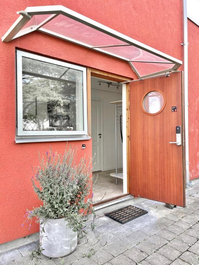 Appartamento Bjoerkoe, Laegenhet Naera Bad Och Goeteborg Esterno foto